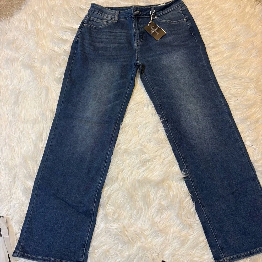 Flamingals Straight Leg Boyfriend Jeans for Women Trendy Mid Rise Wash Stretchy - Picture 7 of 11